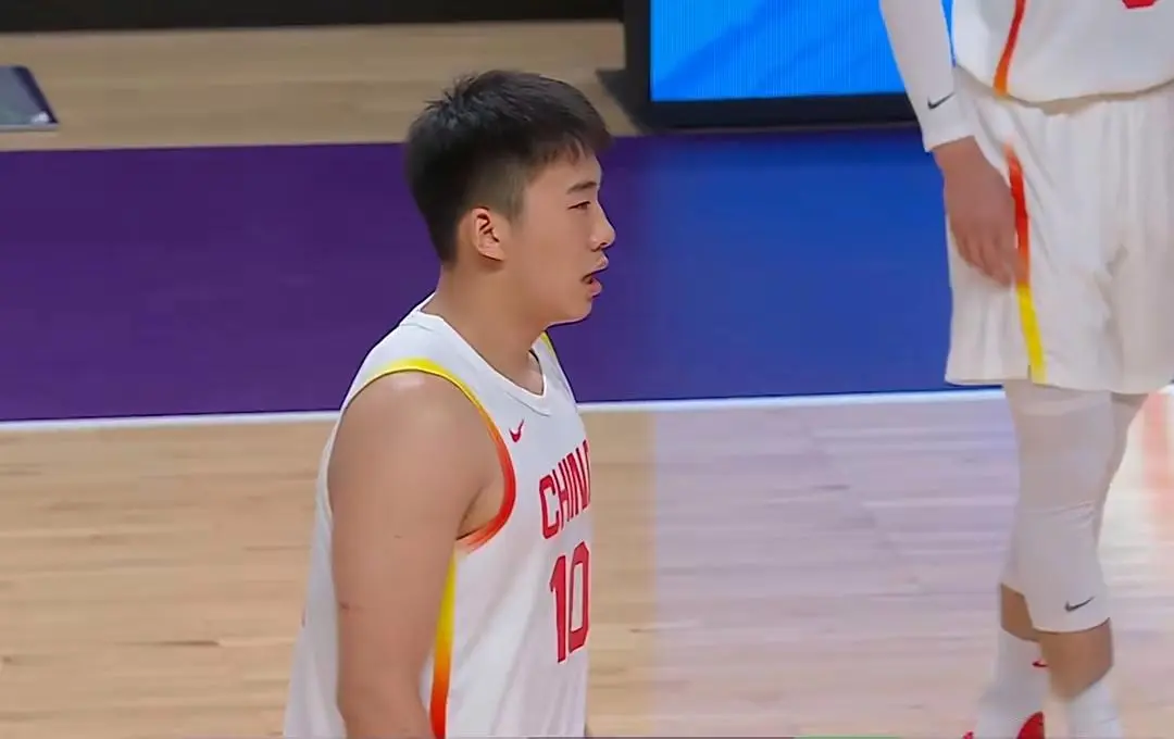 淘优配 王俊杰半场神勇，末节遭弃用，郭士强用人策略让人看不懂！